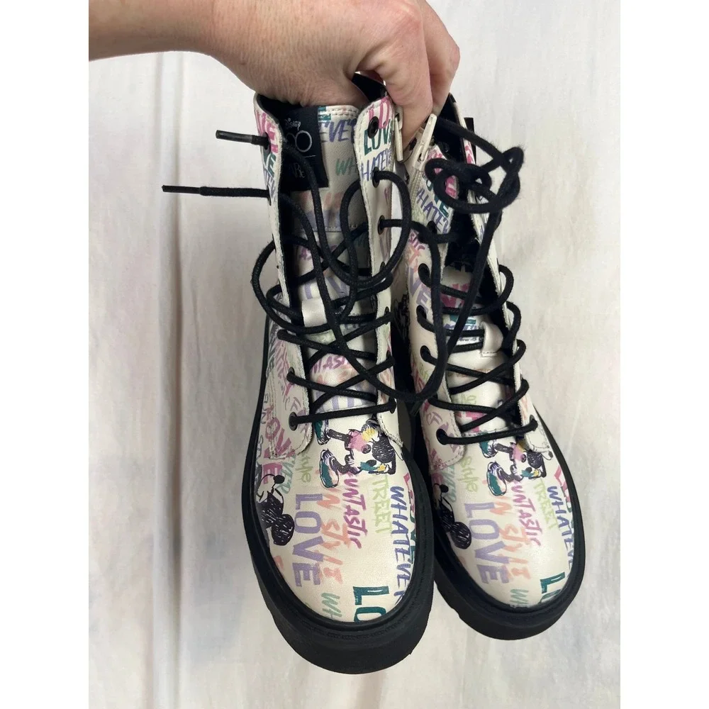 NWOT Zara Kids Disney 100 Mickey Mouse Graffiti Combat Boots White Size‎ 33